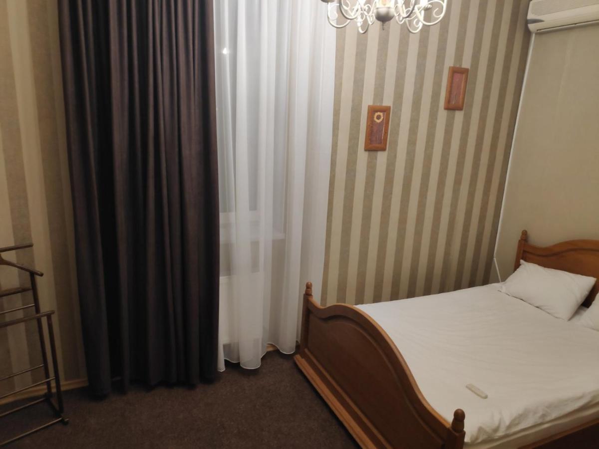 Mini Chisinau Hotel エクステリア 写真
